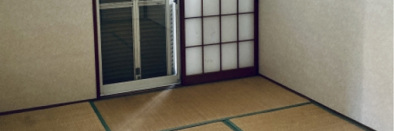 傷んだ和室